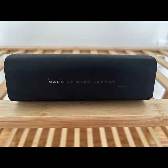 Marc by Marc Jacobs Oversized Cream Retro Sunglasses - Picture 8 of 12